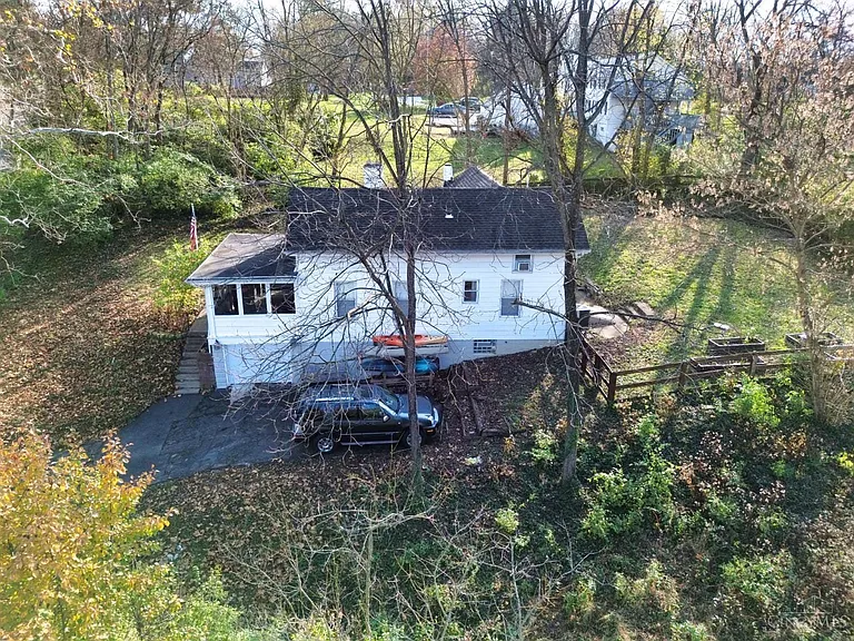 7249 State Rd — Photo 35