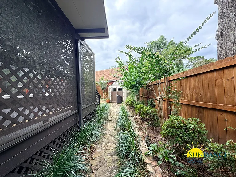 103 Azalea Cir — Photo 27