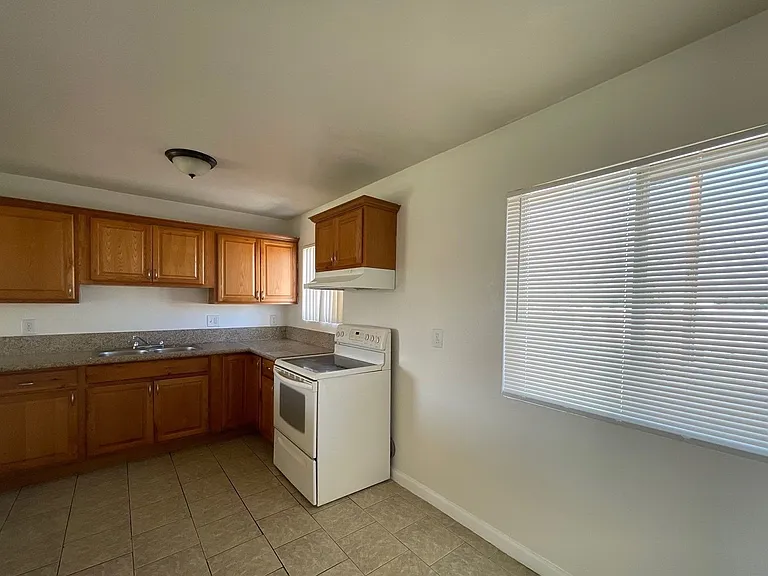 Pueblo Bonito Apartments — Photo 28