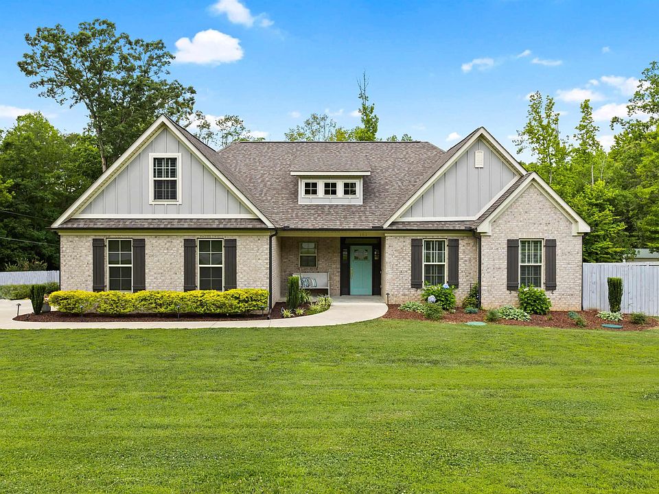 1st image of 101 White Pine Dr