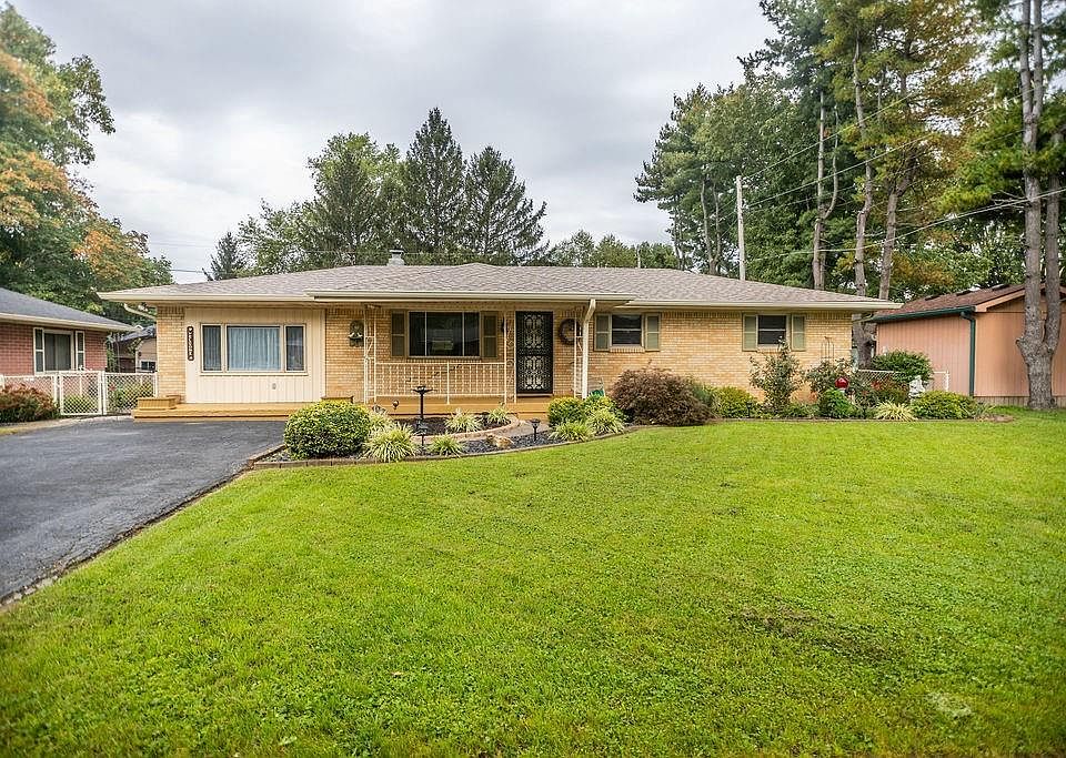 1st image of 822 Gary Dr