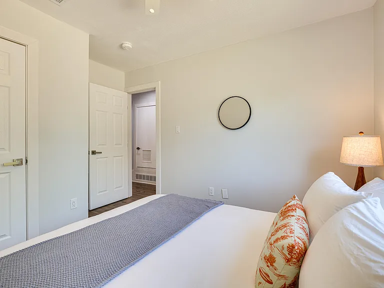 2202 Donna Dr — Photo 28