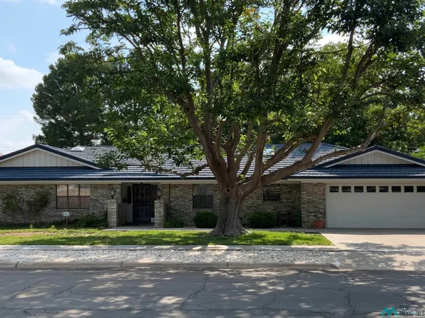 3007 Edgewood Dr, Roswell, NM 88201