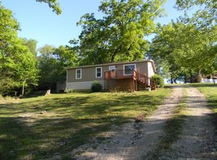 205 Lakeview Dr, Rockaway Beach, MO 65740