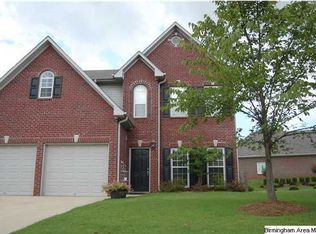 6061 Overlook Ln, Bessemer, AL 35022