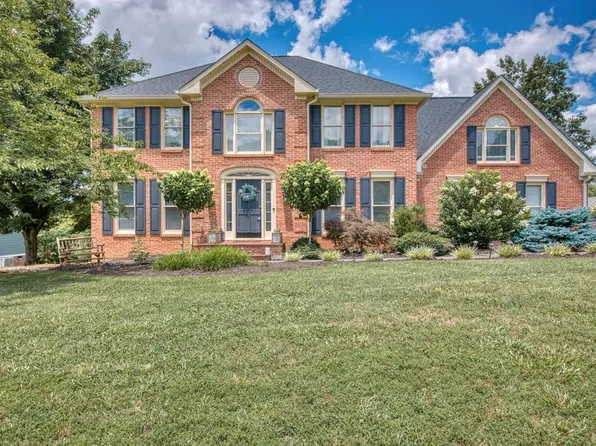 100 Queensgate, Bristol, TN 37620