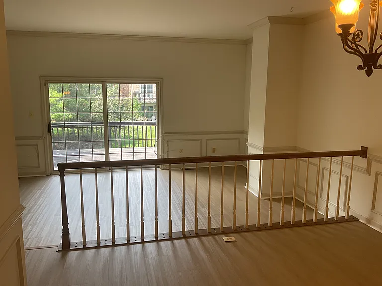 28 Tenby Ct — Photo 10