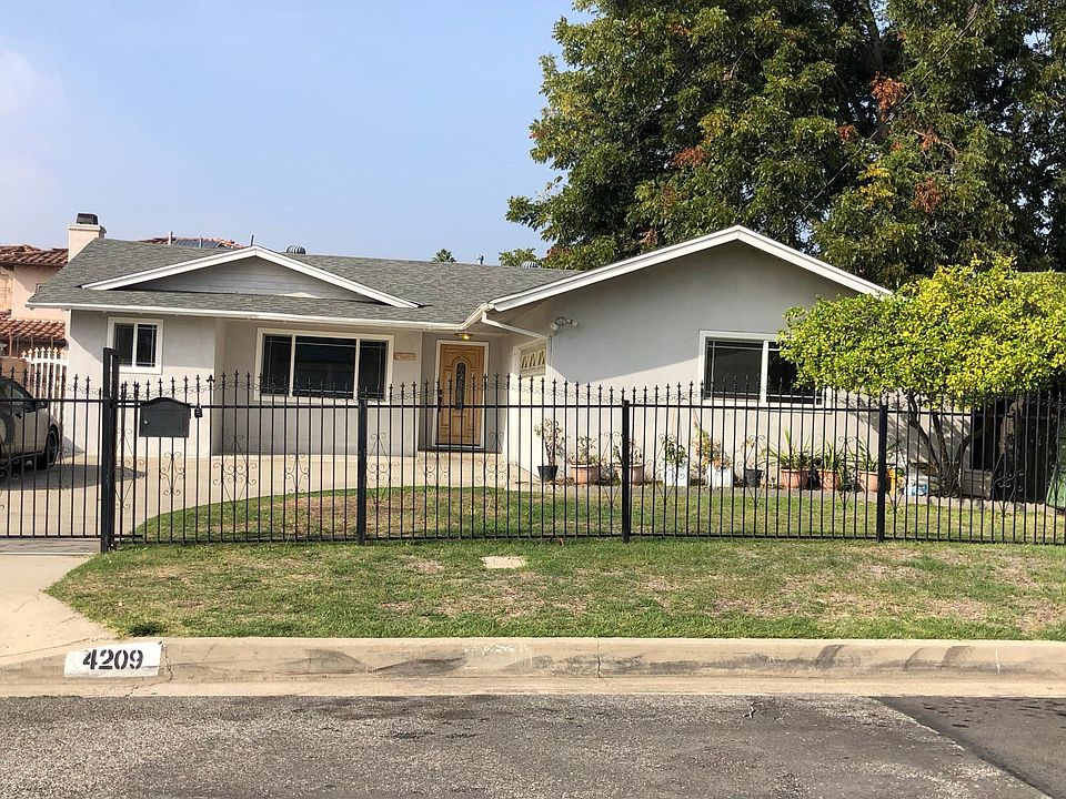 1st image of 4209 Bartlett Ave