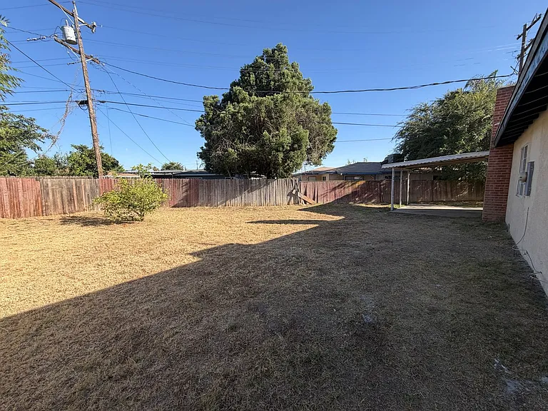 3608 Balboa Dr — Photo 11