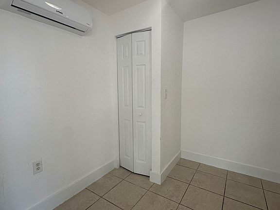 4th image of 19710 NW 46th Ave