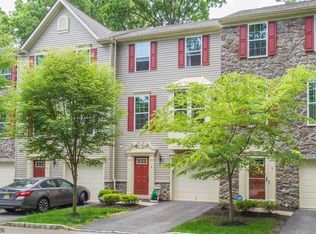 3 Parkside Ln #1102, Mine Hill, NJ 07803