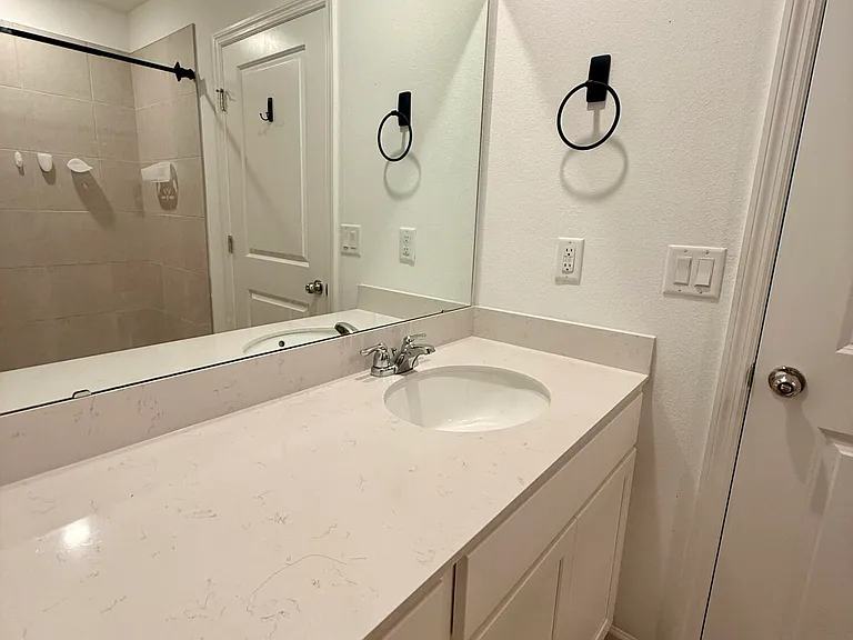 10855 Drogba Dr — Photo 31