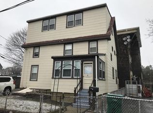 10 Strawberry Ave, Lynn, MA 01904