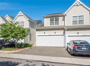 2003 Eaton Ct #2003, Danbury, CT 06811