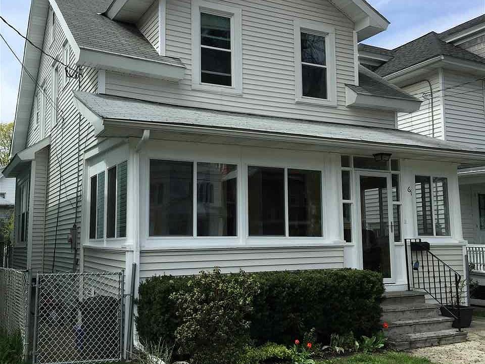 1st image of 61 Grove Ave