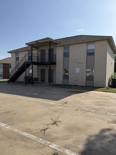 1704 Spring Rose Cir Photo 1