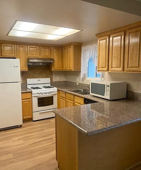 7691 Garfield Ave #3 — Photo 7