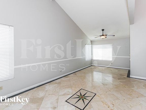 4th image of 344 Templeton Dr