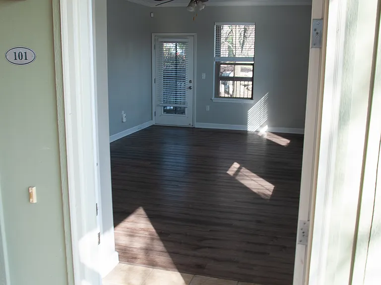625 Folks Rd #143 — Photo 6