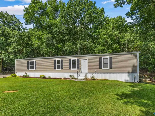 1836 Low Gap Rd, New Hope, AL 35760