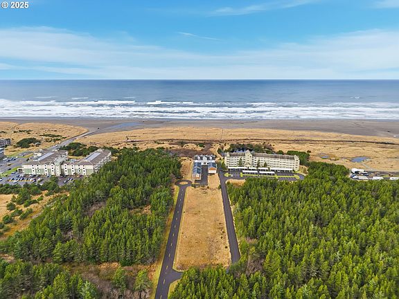 3rd image of 7th St SW