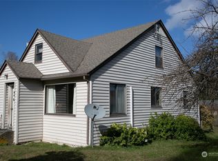 715 E 6th St, Port Angeles, WA
