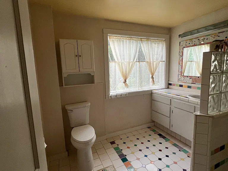 1889 SE Alsea Hwy — Photo 10