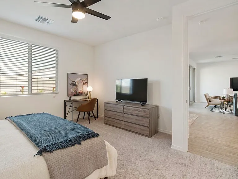 7670 W Saddlehorn Rd — Photo 15