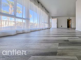 4123 Palmwood Dr #V2, Los Angeles, CA 90008