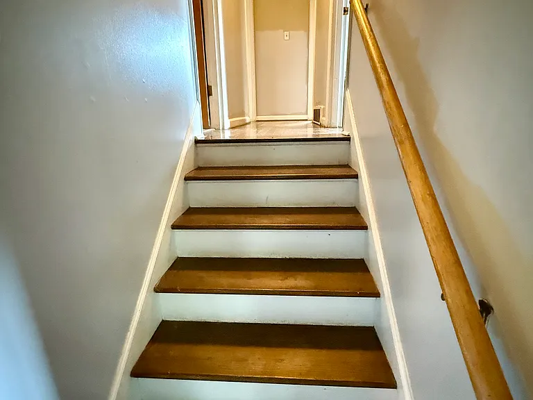 3316 Crown Crest Rd — Photo 9