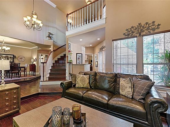 4th image of 5141 Whispering Oaks Dr