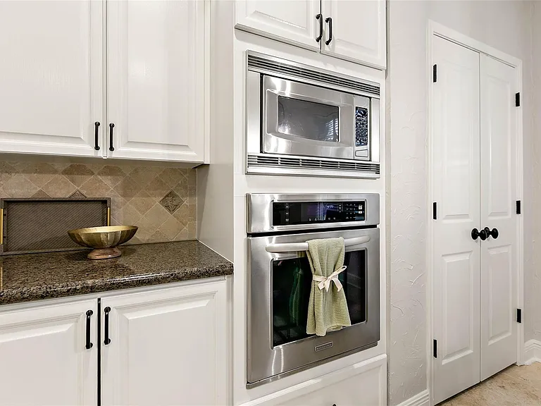 35 Larks Aire Pl — Photo 17