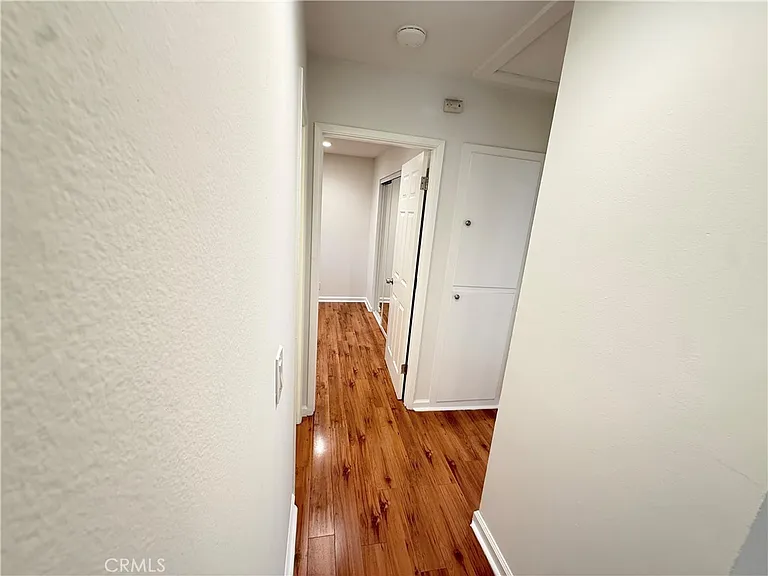 903 N Orange Grove Blvd #1 — Photo 7