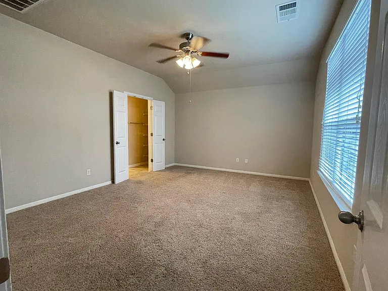 11713 Dunblane Way — Photo 11