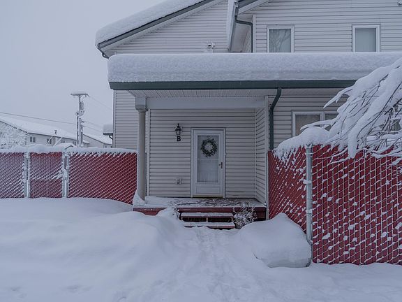 2nd image of 1528 28th Ave APT B