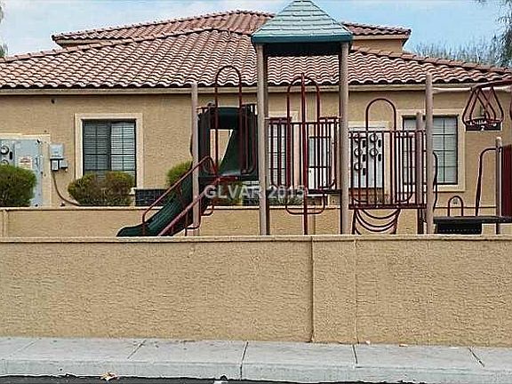4th image of 2031 Hussium Hills St Unit 103