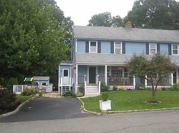 1st image of 5 Christie Dr
