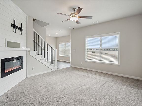 3rd image of 3101 NE 2nd Ln