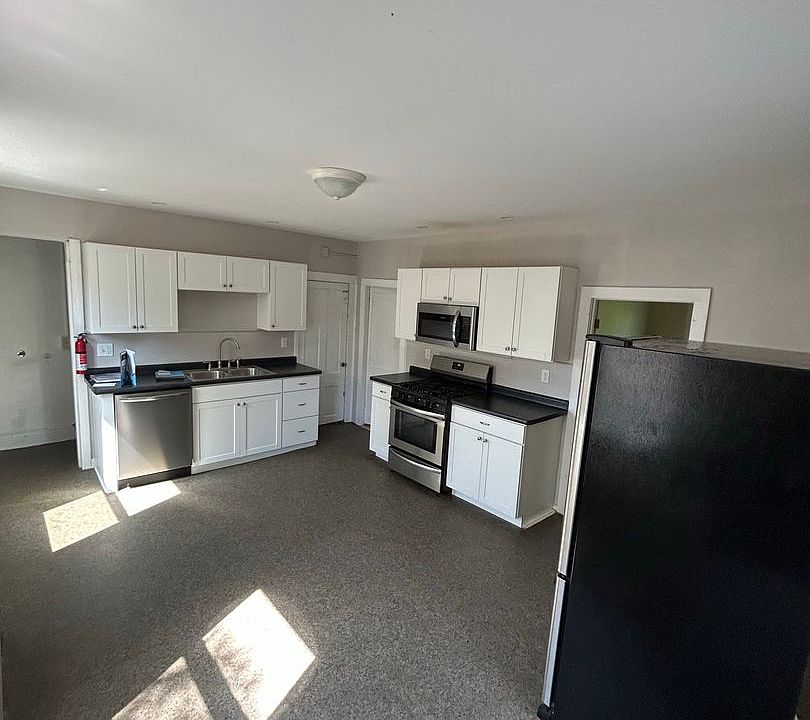 1st image of 79 Chase St #B