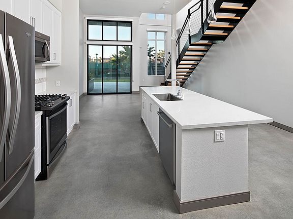 3rd image of 260 Mission Ave APT 321