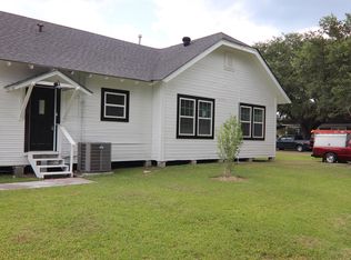 170 S 4th St, Silsbee, TX 77656