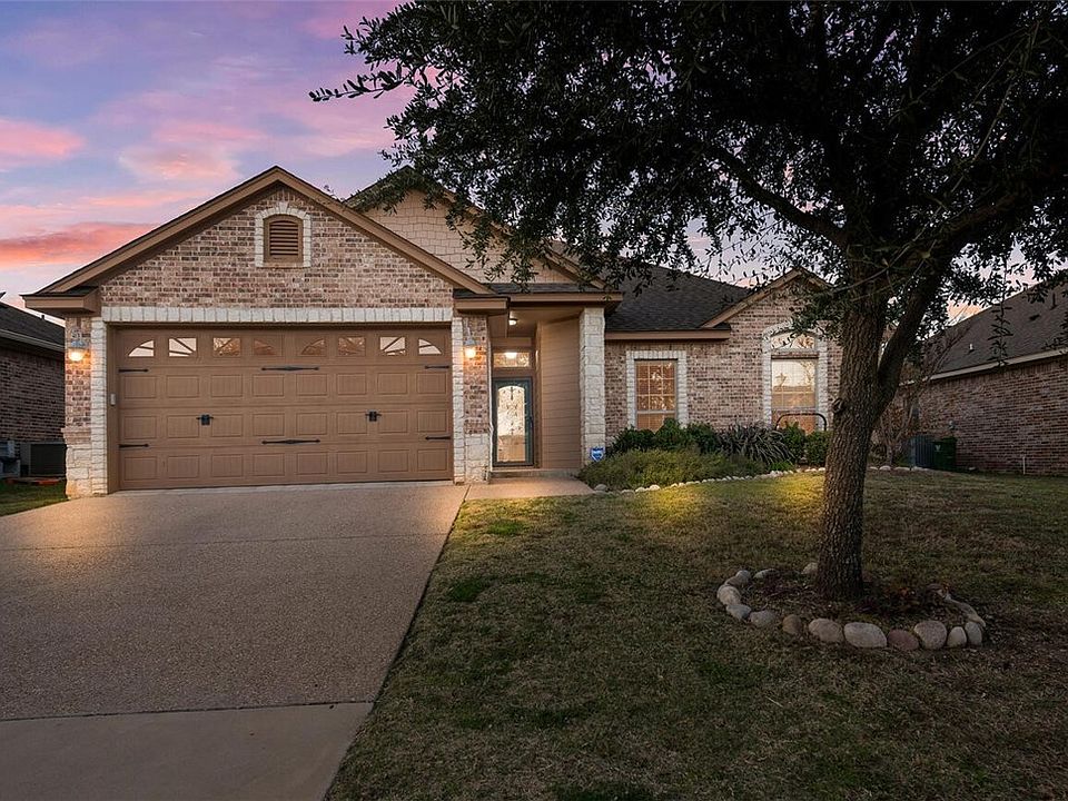 1st image of 9917 Houston Dr