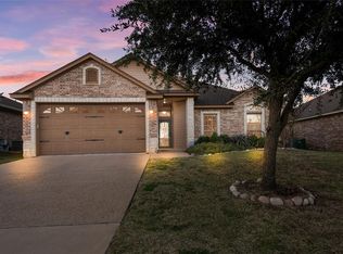 9917 Houston Dr, Woodway, TX 76712