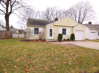 1089 8th St, Green Bay, WI 54304