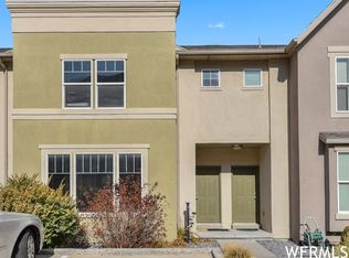 25 E Ann Arbor Dr, Draper, UT 84020