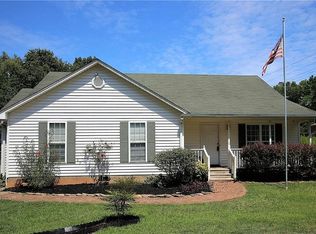 1517 Old Central Rd, Central, SC 29630