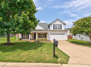 561 Smoothstone Dr, Duncan, SC 29334