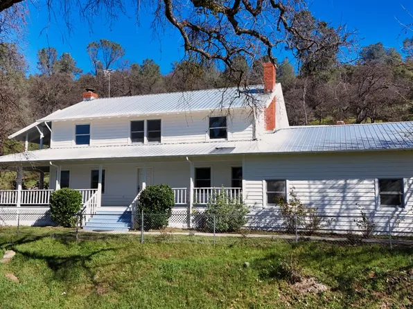 1933 Appaloosa Way, Angels Camp, CA 95222