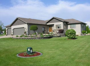 308 Chestnut St, Riceville, IA 50466