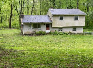248 Brandamore Rd, Honey Brook, PA 19344